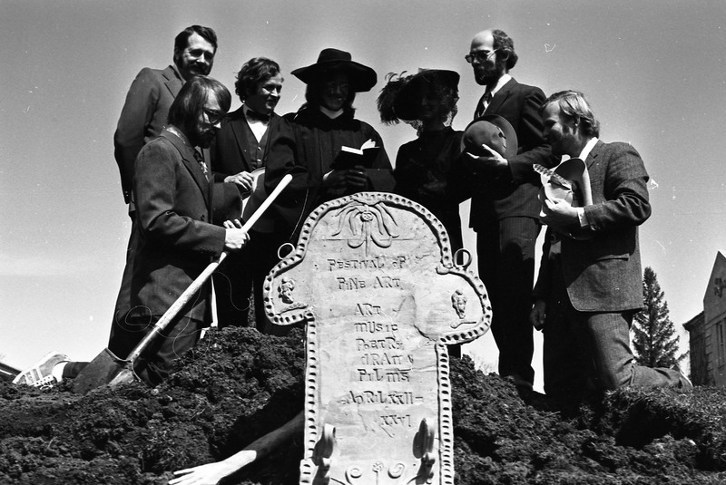1974 Employees, Mock Funeral 20