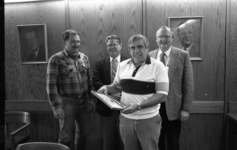 1991 Mobile Laboratory, Award 01