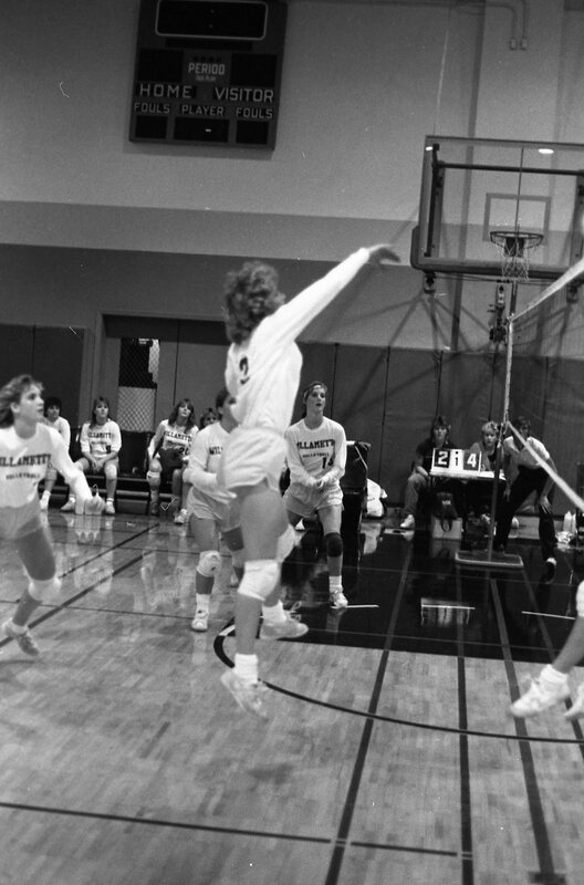 1985 Volleyball Action 37