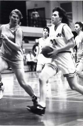 1991 Women's Basketball Action, Western Baptist at EOSC 03