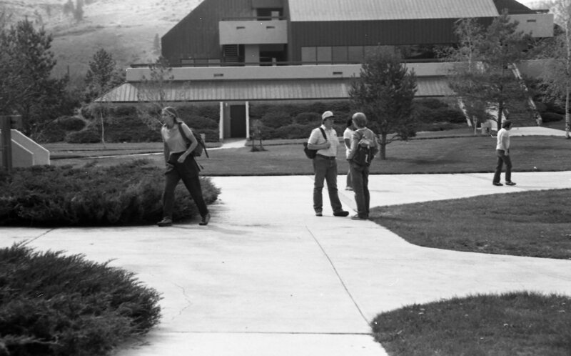 1985 Students, April Outdoor Candid Shots 10
