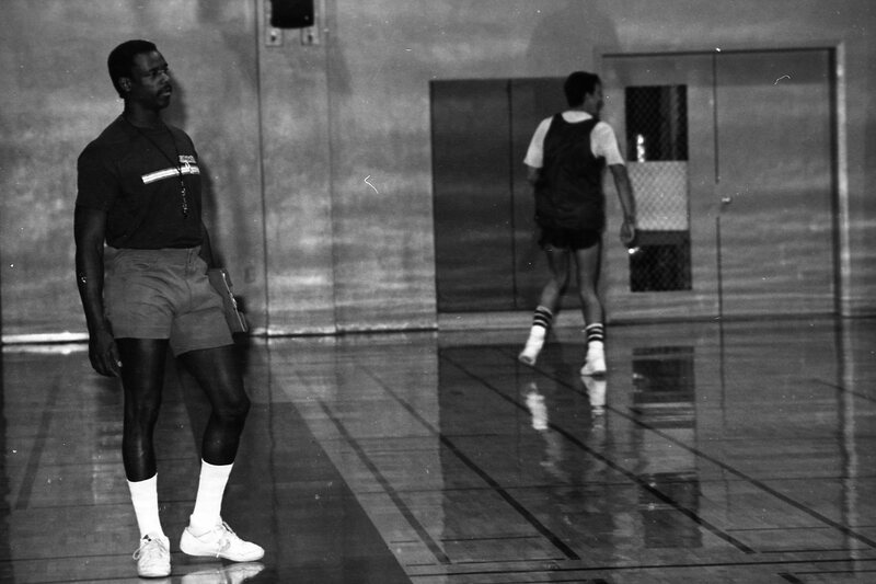 1985 Basketball Practice 06