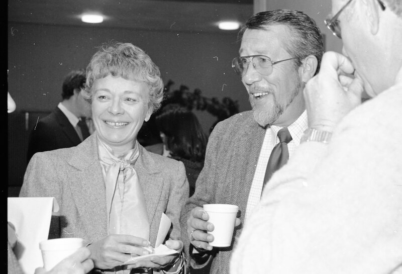 1986 Employees, Reception 15