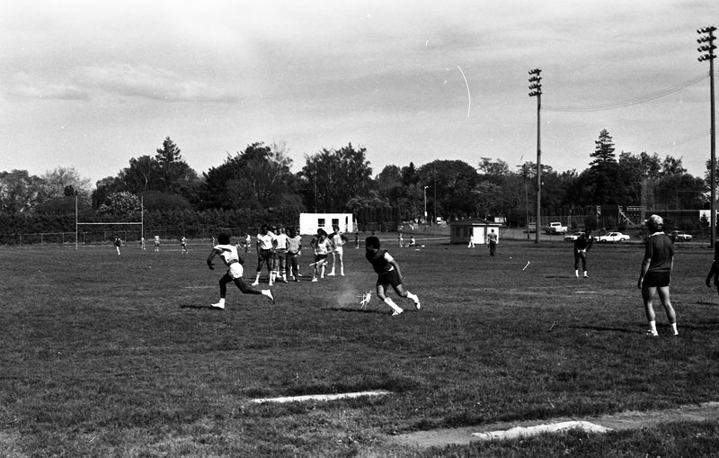 1982 Football, Summer Training