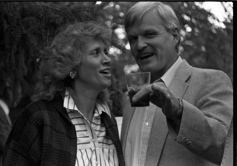 1989 Students &amp; Employees, Reception at President's House 12