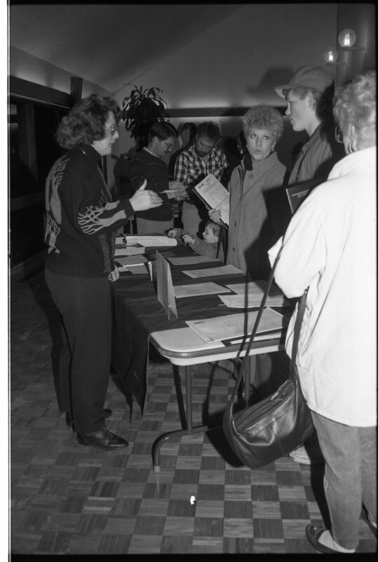 1990 Orientation, Admissions 08
