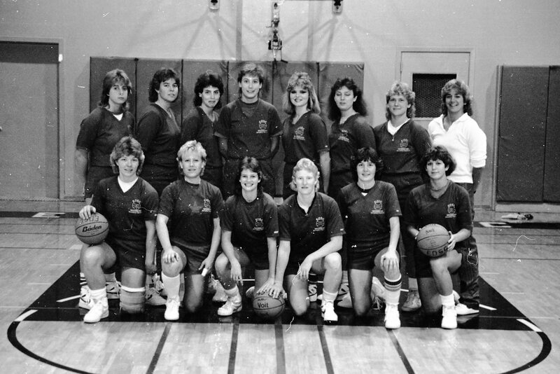 1985 Women's Basketball Team, October 04