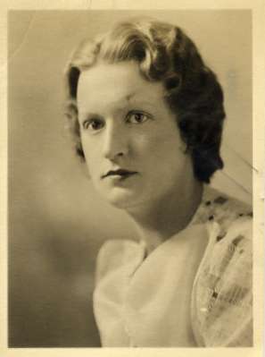 30's Alumni, Mary Nowland