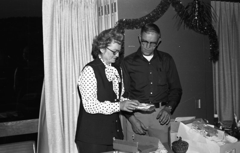 1977 Employees, Reception for Cleo Sorenson 01