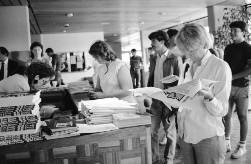 1985 Hoke Information Counter, Fall Term Registration 19