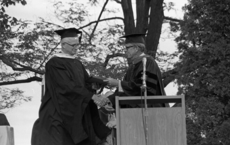 1976 Graduation 06