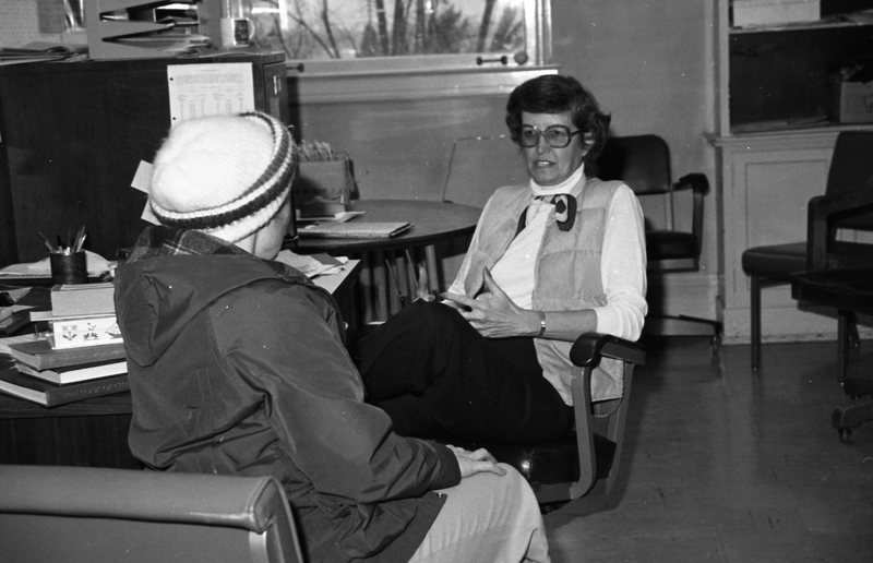 1984 Joan Oxford, Student Consultation 01