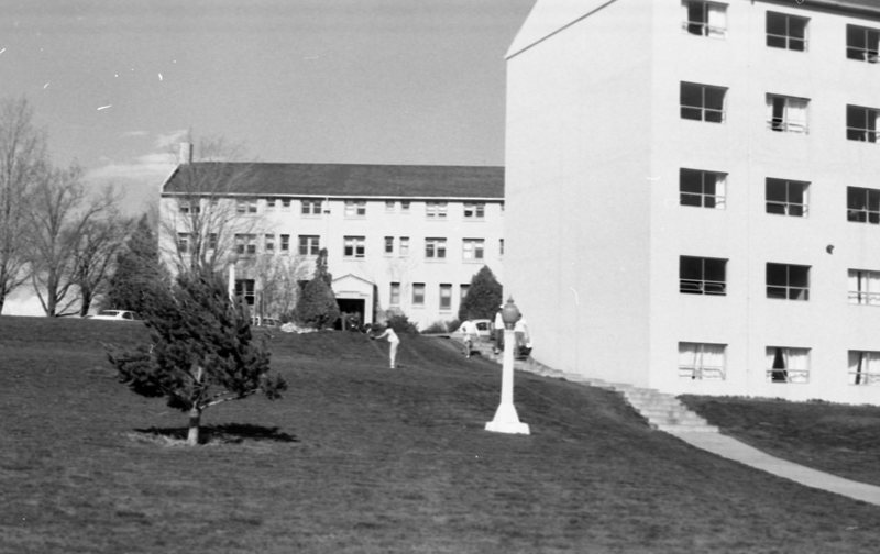 1981 Hunt Hall Complete 03