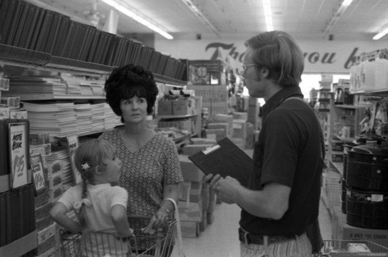 1976 Field Trip, PayLess 6