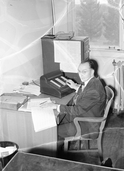 1949-50 Employee, Leonard Good