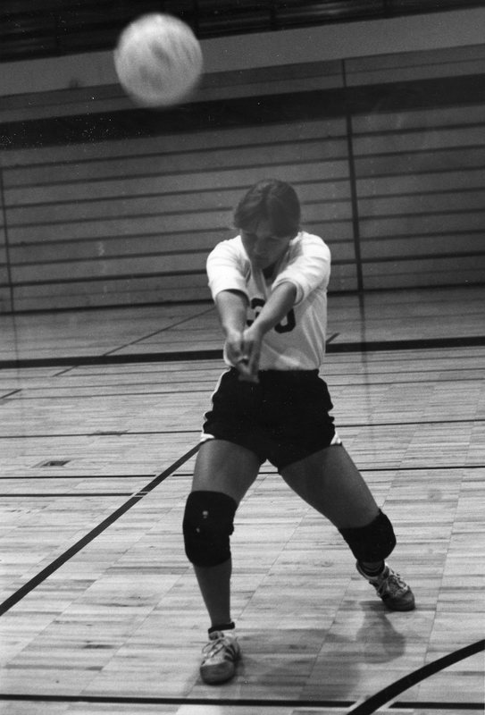 1980 Women's Volleyball Players 04