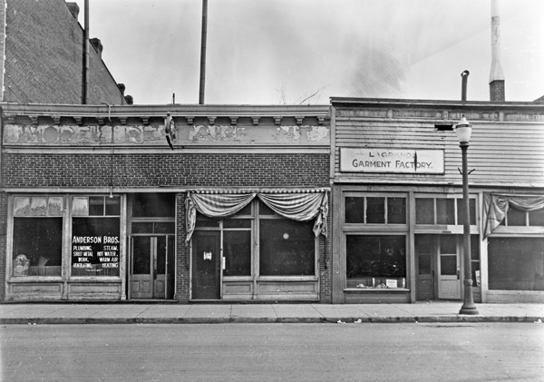 La Grande, Businesses 7