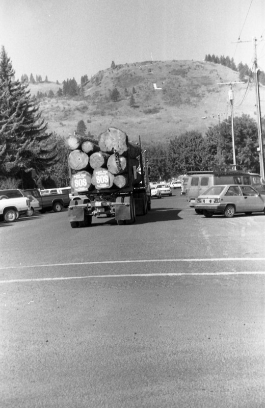 1986 Logging Trucks Rally 02