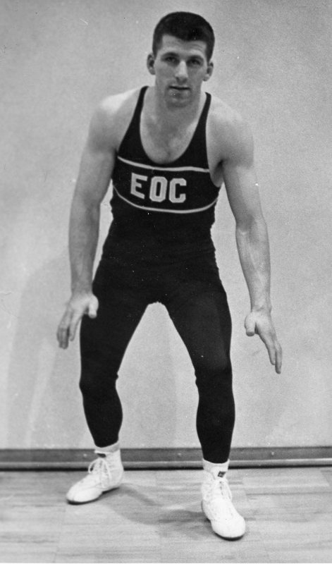 1966 Wrestler 8