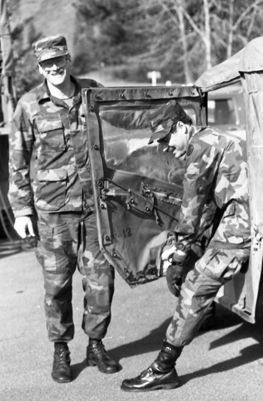 1988 Raft Race, National Guardsmen 01