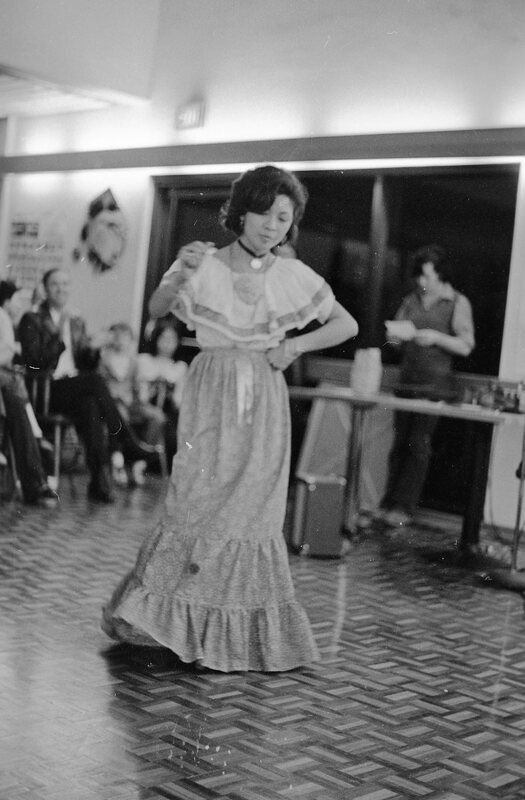 1974 International Club Dinner & Show Entertainment 06