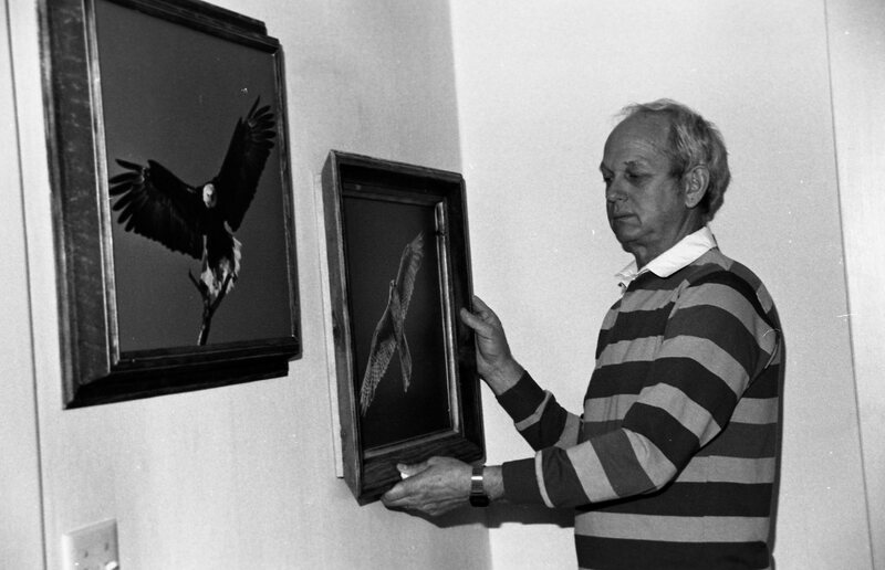 1986 Art Hanging 03