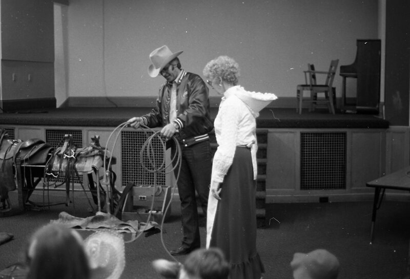 1984 Pioneer Days, Roping 05