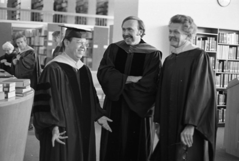 1976 Graduation, Faculty Preparation 01