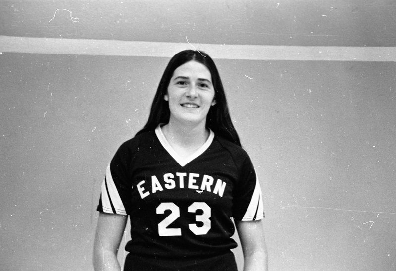 1981 Women's Basketball Player Portraits 02