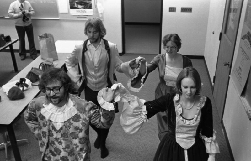1977 Languages, French Club 04