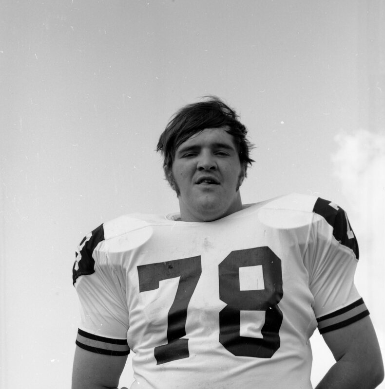 1972 Football Player, Portraits 04