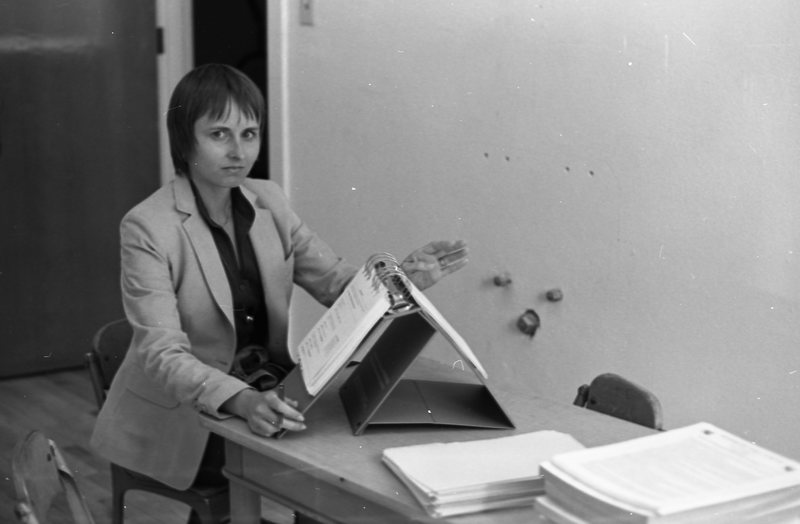 1980 School District, Nova Cullen 01