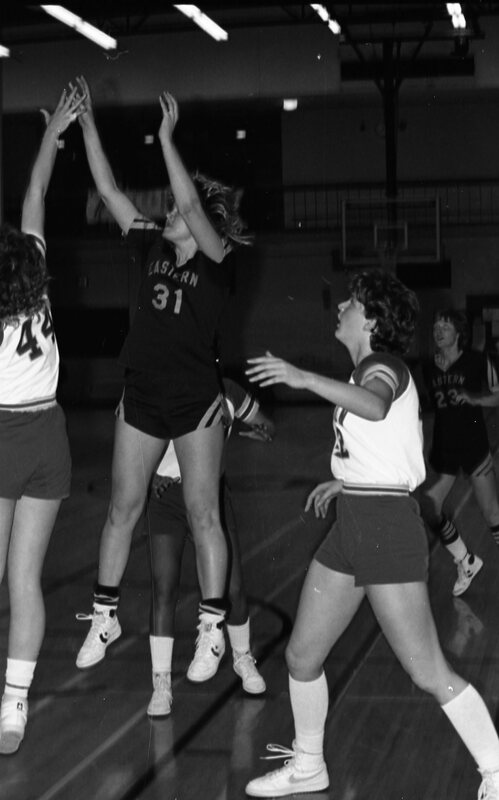 1984 Women's Basketball Action, EOSC vs. Whitman 16