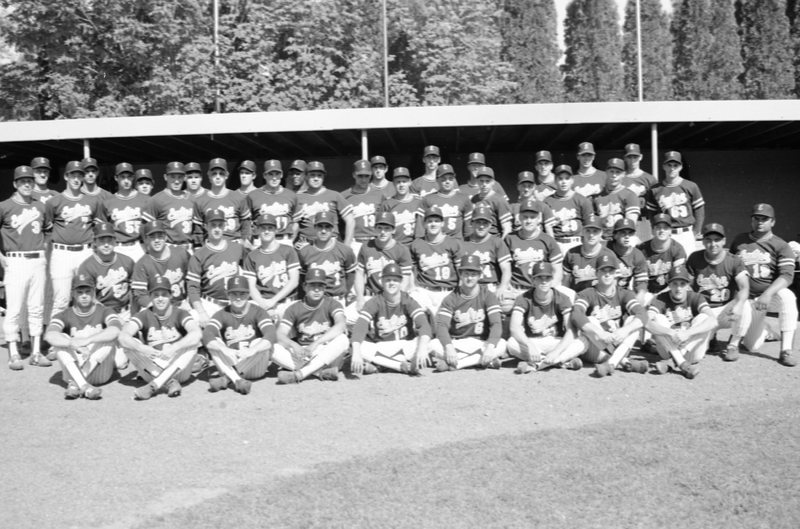 1987 Baseball Team 04