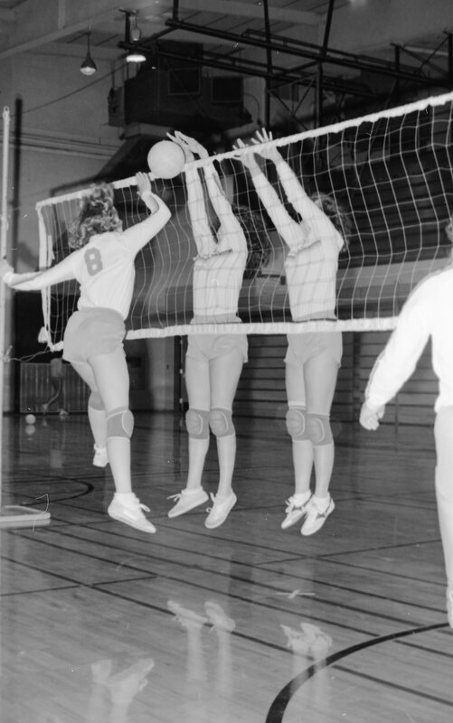 1982 Volleyball Action 29