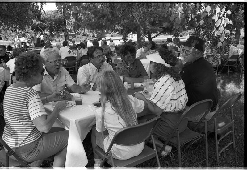 1989 Employees, BBQ 08