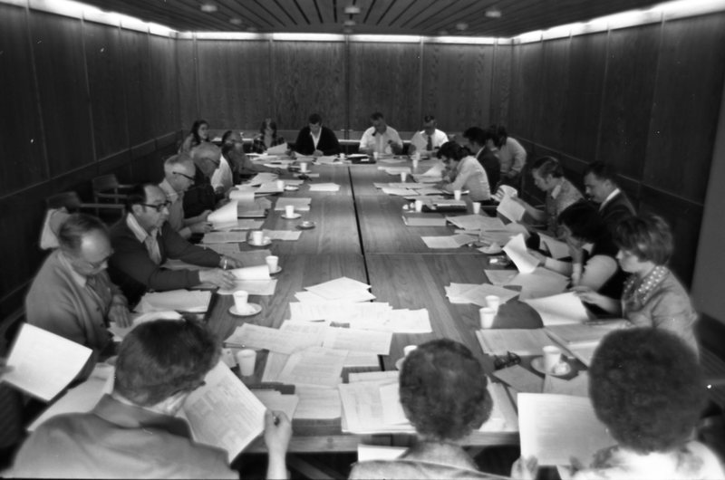1976 Meeting, Man Power