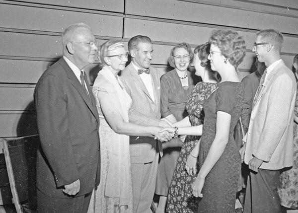 50's Employees, Reception 1