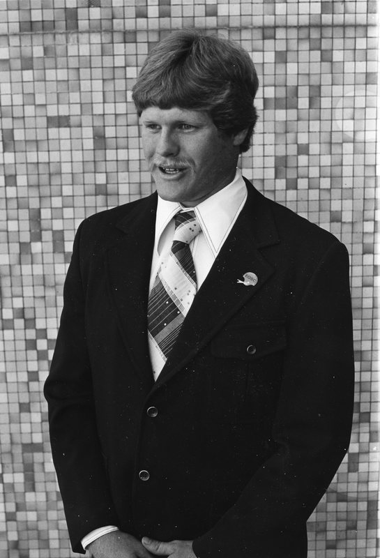 1982 Football Player, Portraits 124