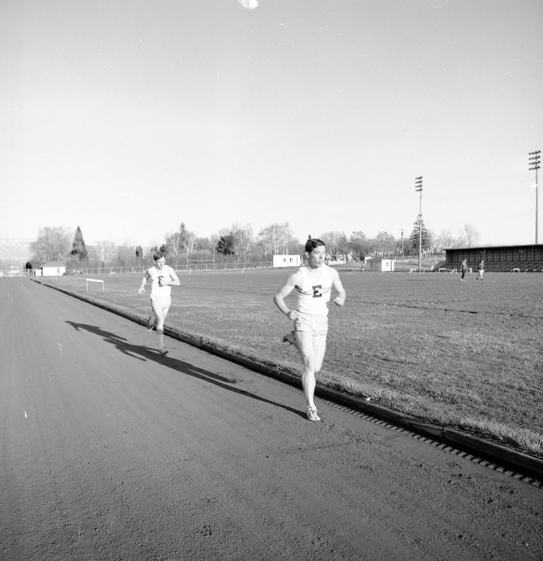 1970 Track, Running 03