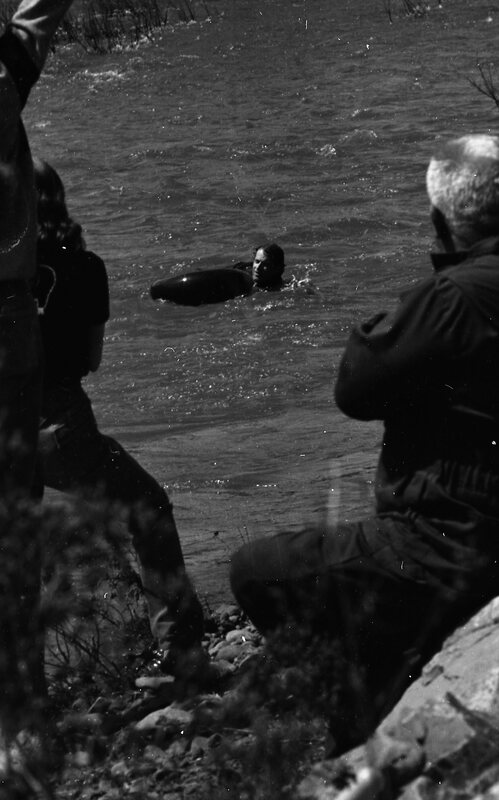 1984 Raft Race, Floating 02