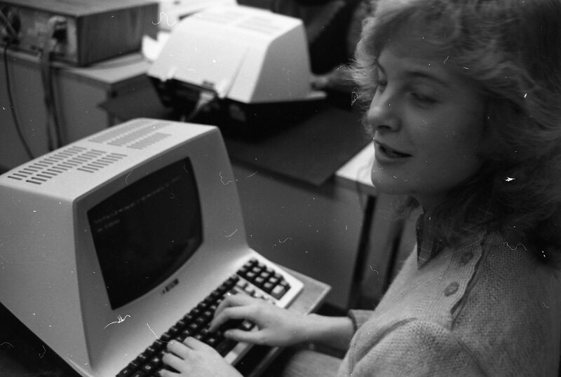 1984 Students, Secretarial Science 06