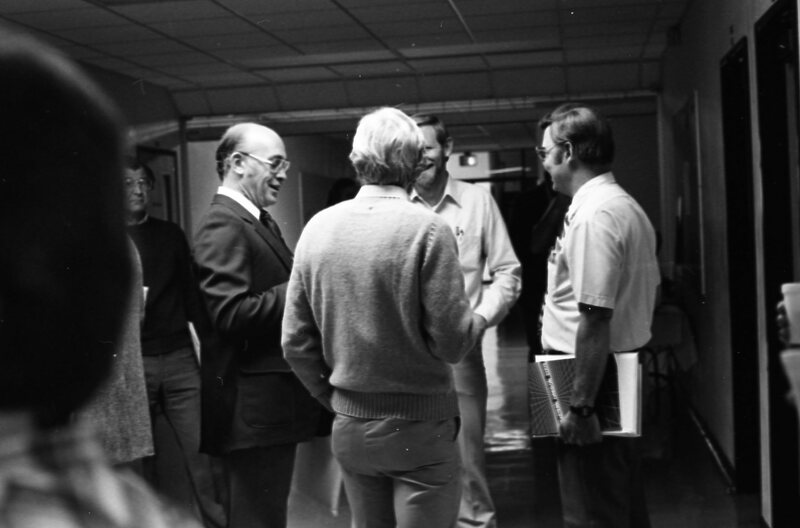 1984 School Begins, Meeting Break 06