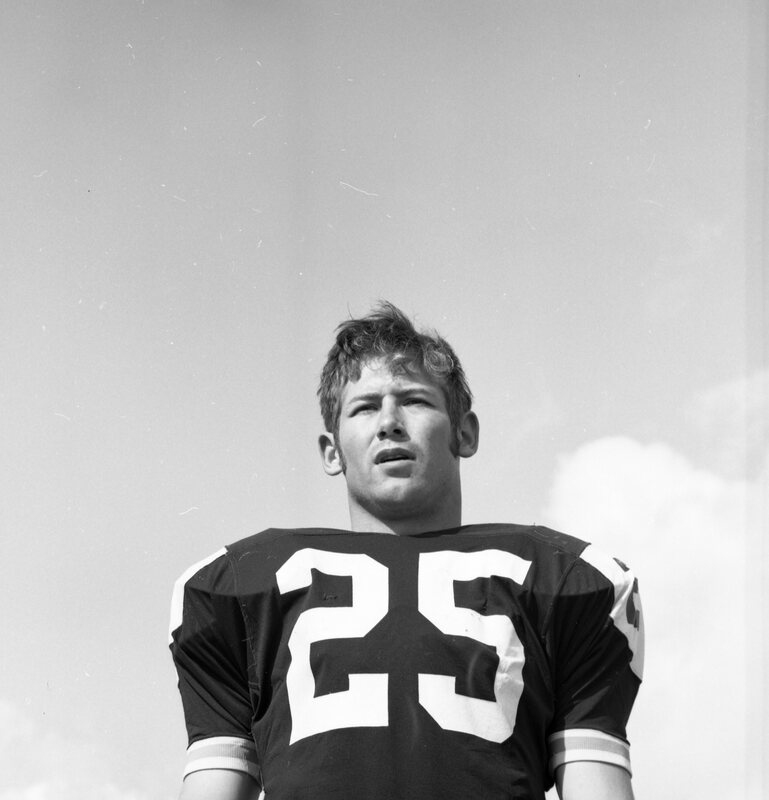 1972 Football Player, Portraits 09