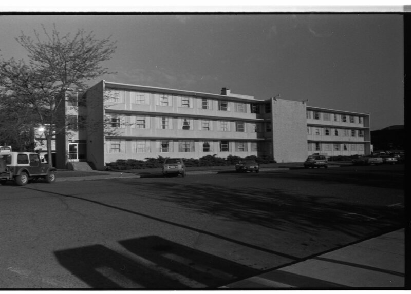 1989 Dorion Hall 02