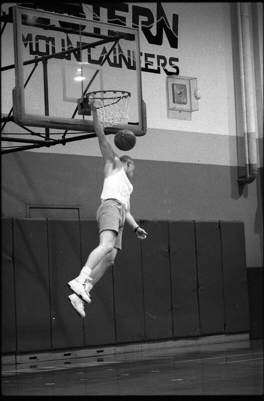 1991 Basketball, Intramural Dunk Contest 08