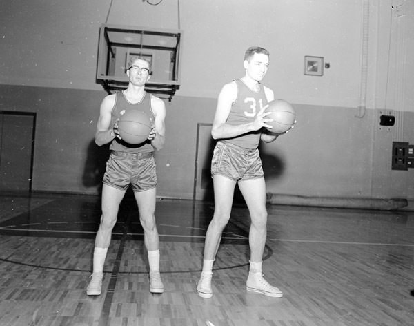 1958-59 Basketball Players 1