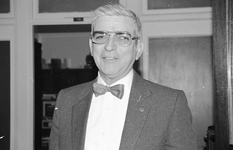 1986 Employees, December Party 14