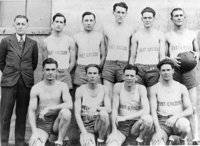 1931 Basketball Squad