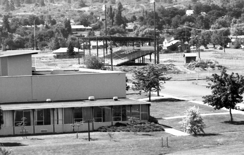 1984 Stadium 02